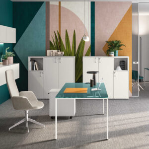 Om U Leg Glass Executive Desk Image